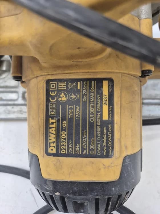 DeWalt D23700 1750W 235x30mm Daire Testere