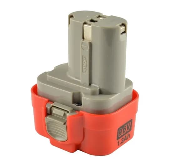 Makita 193977-7 Ni-Cd Serisi Akü 9.6 V 1.3Ah PA09