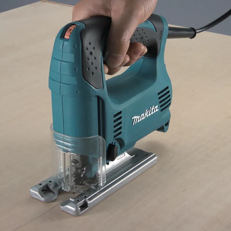 Makita 4329 Devir Ayarlı Dekupaj Makinası thumbnail 3