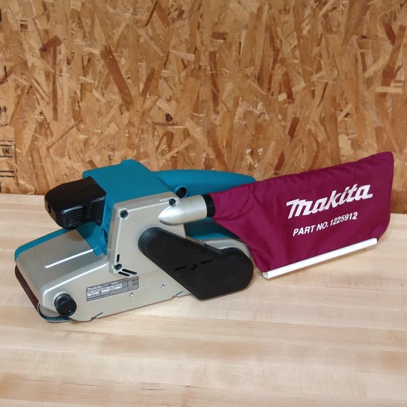 Makita 9404 Devir Ayarlı Tank Zımpara