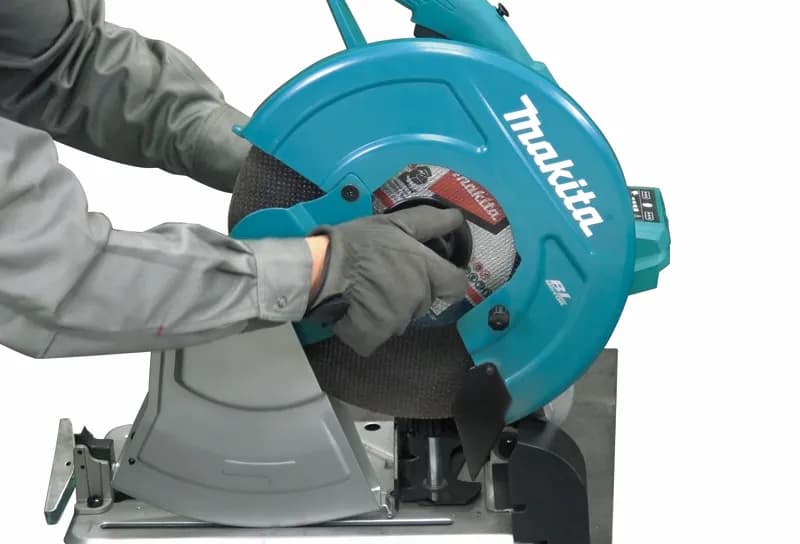 Makita DLW140PT2 Metal Kesme Makinası 2X18V thumbnail 3