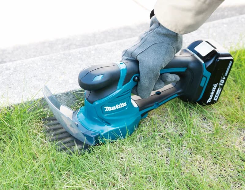 Makita DUM111SYX Akülü Çim Kesme Makası 18V thumbnail 2
