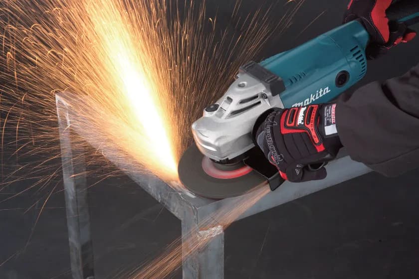 Makita GA7020 Büyük Taşlama thumbnail 2