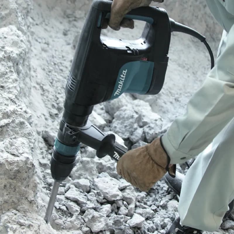 Makita HM1101C Elektropnömatik Kırıcı thumbnail 2