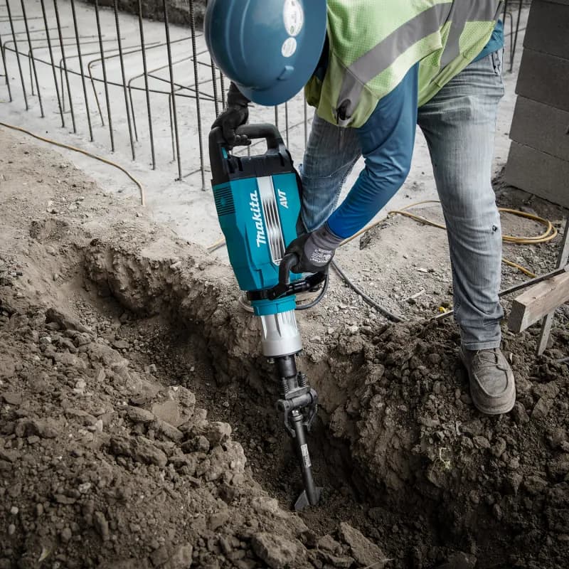 Makita HM1512 Elektropnömatik Kırıcı thumbnail 2