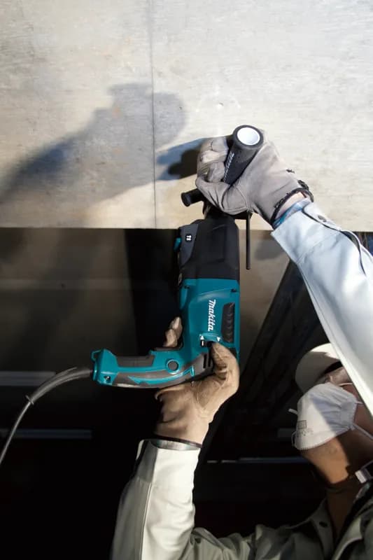 Makita HR2600 Elektropnömatik Delici thumbnail 2