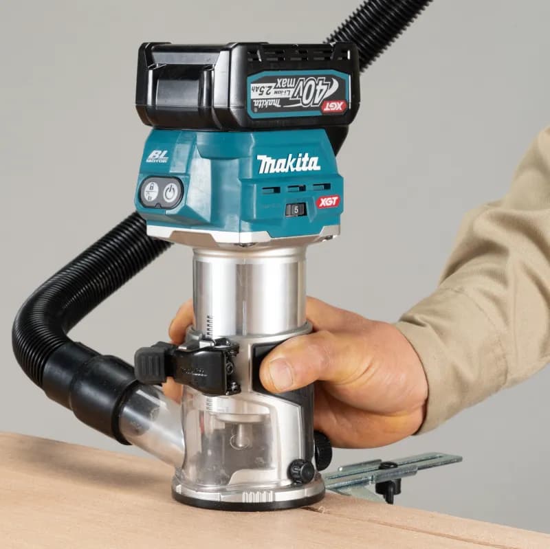 Makita RT001G Akülü Freze 40V thumbnail 2