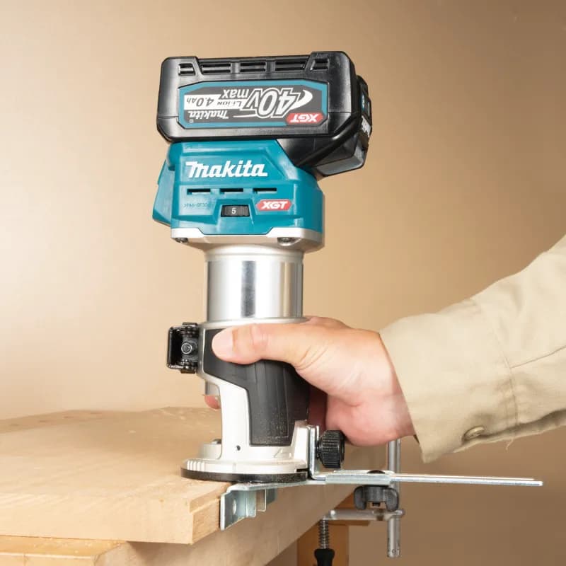 Makita RT001G Akülü Freze 40V